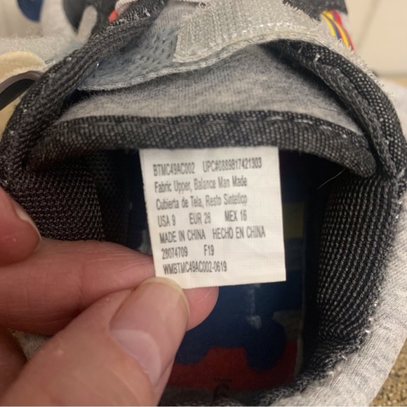 Mickey Mouse Child Shoe Velcro Sneaker Size 9 - Picture 7 of 14